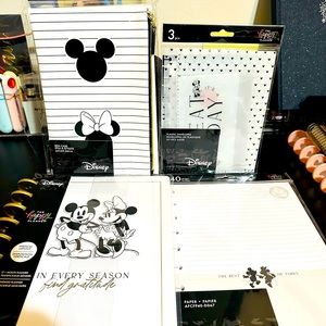 The Happy Planner - Mickey and Minnie umdayed planner Set